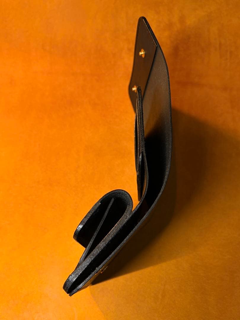 イタリアンレザードラーロXマルゴー三つ折り財布