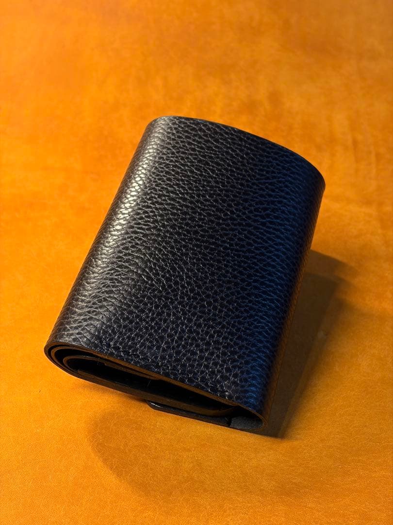 イタリアンレザードラーロXマルゴー三つ折り財布