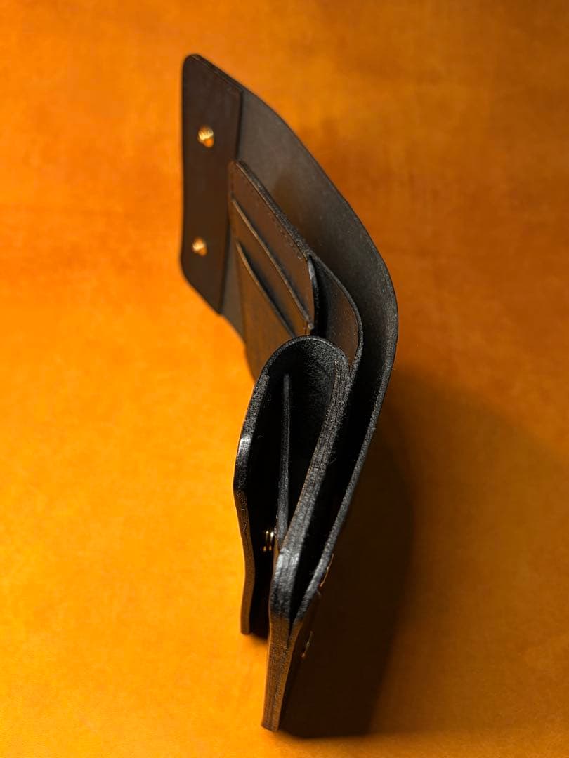 イタリアンレザードラーロXマルゴー三つ折り財布