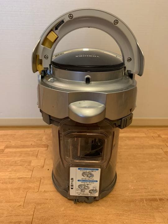 東芝サイクロン掃除機　キャニスター