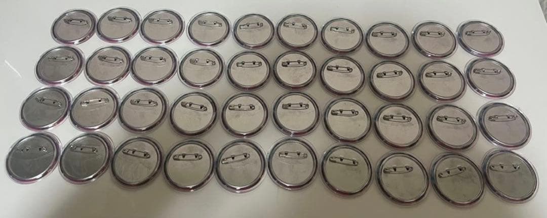 プロセカ 東雲彰人 夏祭り 缶バッジ 40個 おまけ付き キャラクターバッジ