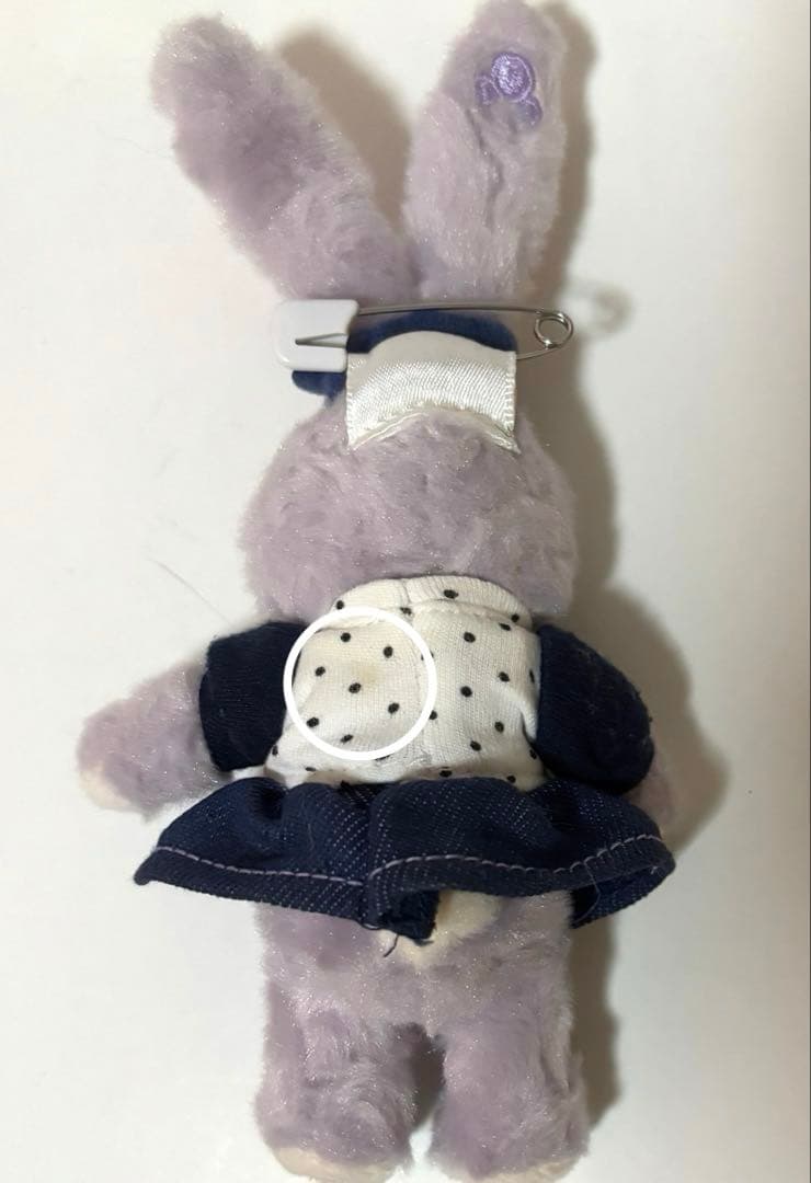 ダッフィー　ぬいぐるみバッジ　デニム　ダッフィーフレンズ