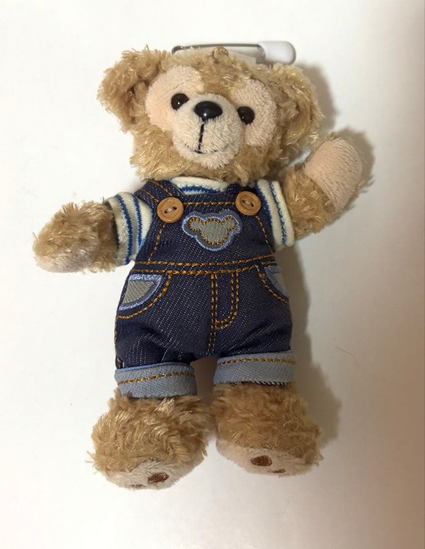 ダッフィー　ぬいぐるみバッジ　デニム　ダッフィーフレンズ