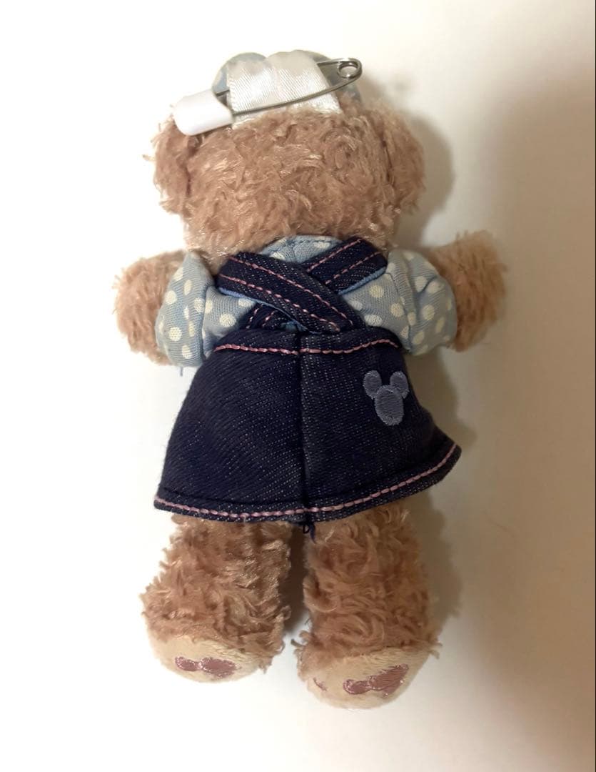 ダッフィー　ぬいぐるみバッジ　デニム　ダッフィーフレンズ