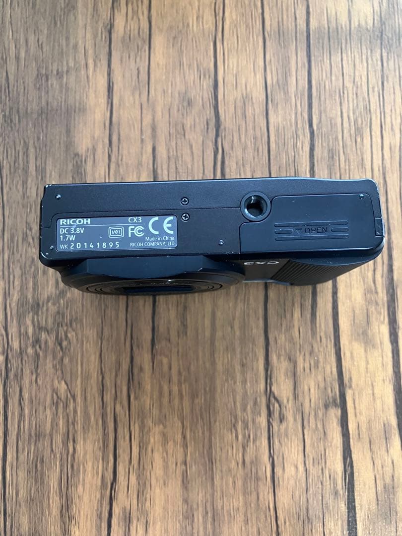 RICOH CX3 動作確認済み　iPhone転送　充電器付き　ブラック