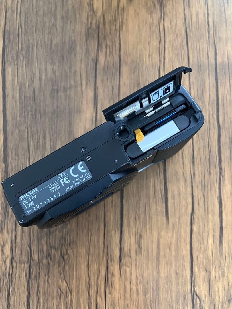 RICOH CX3 動作確認済み　iPhone転送　充電器付き　ブラック
