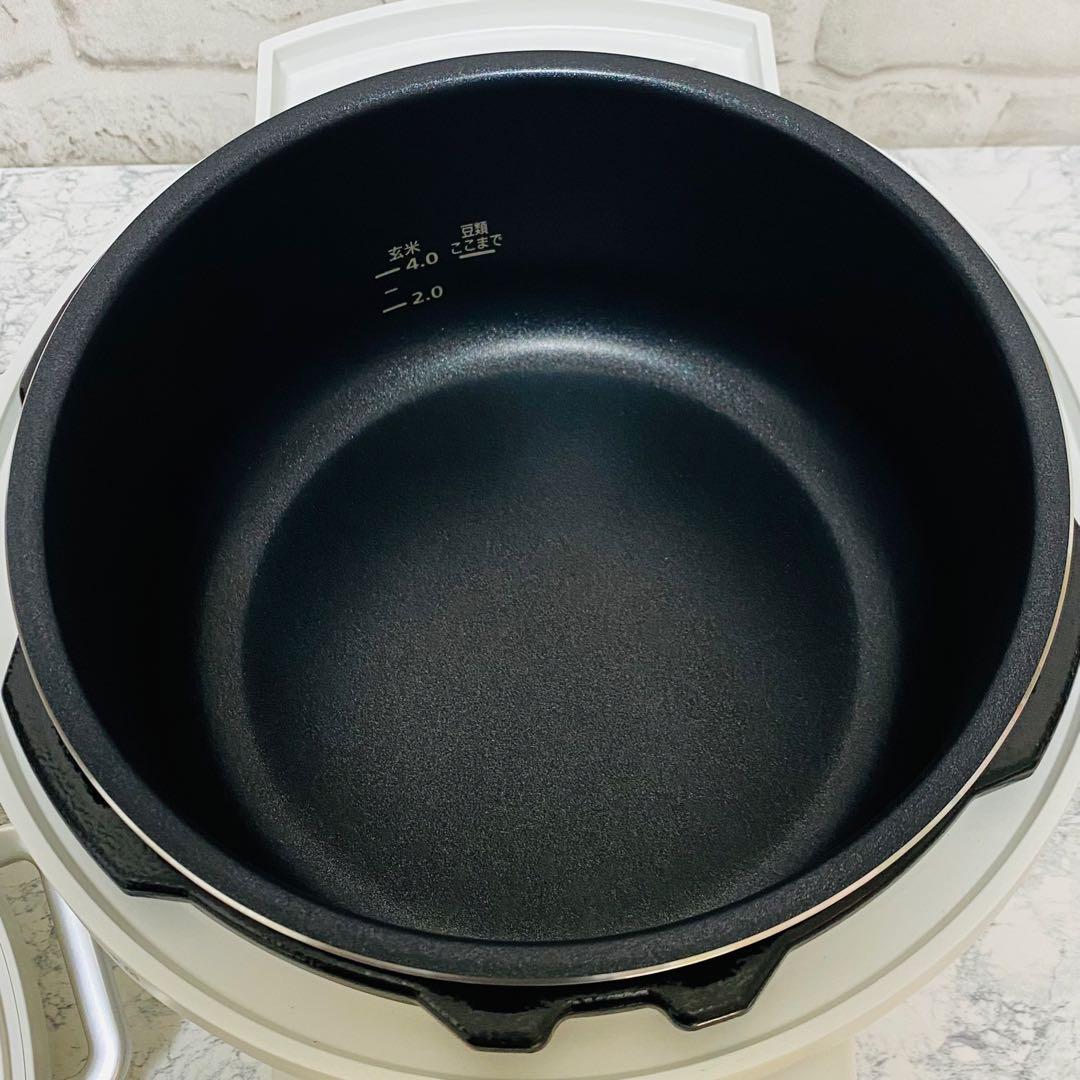 【新品未使用】アイリスオーヤマ 電気圧力鍋 PC-MA4-W 4.0L