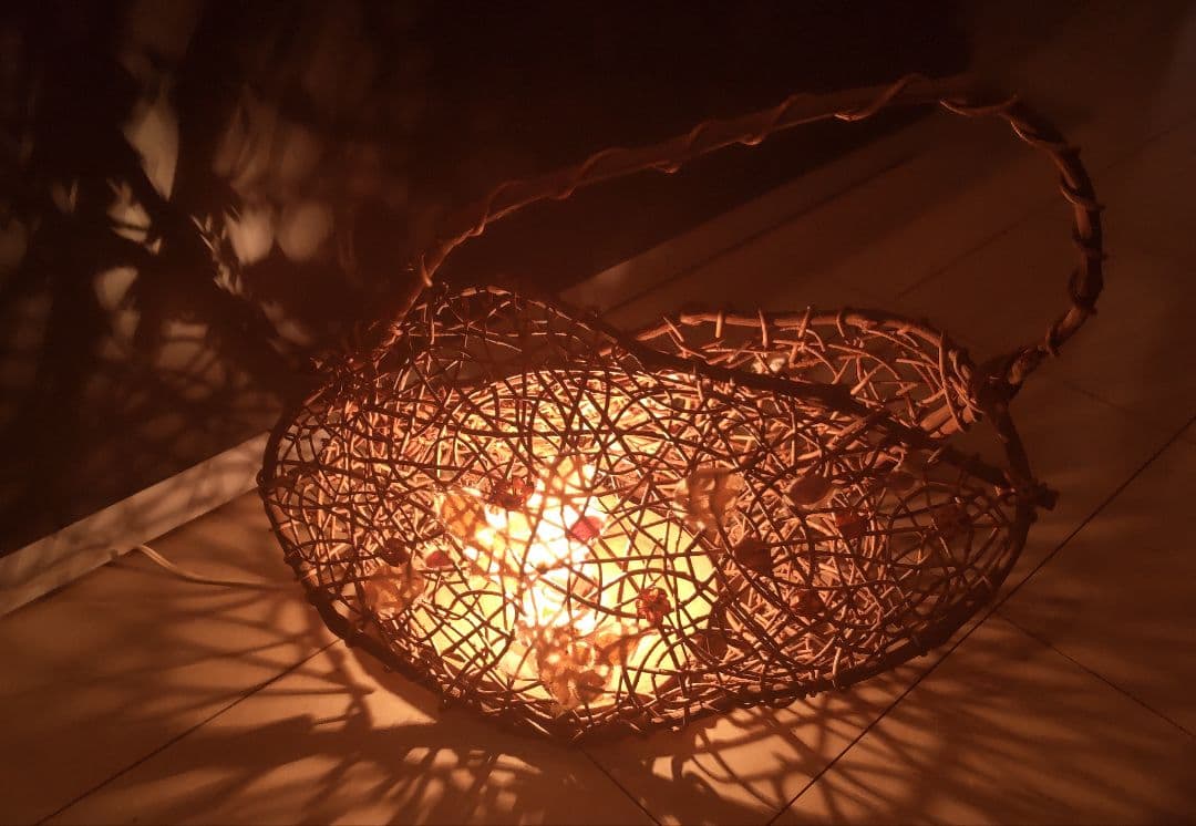 あけびの蔓　オブジェ　電気つき