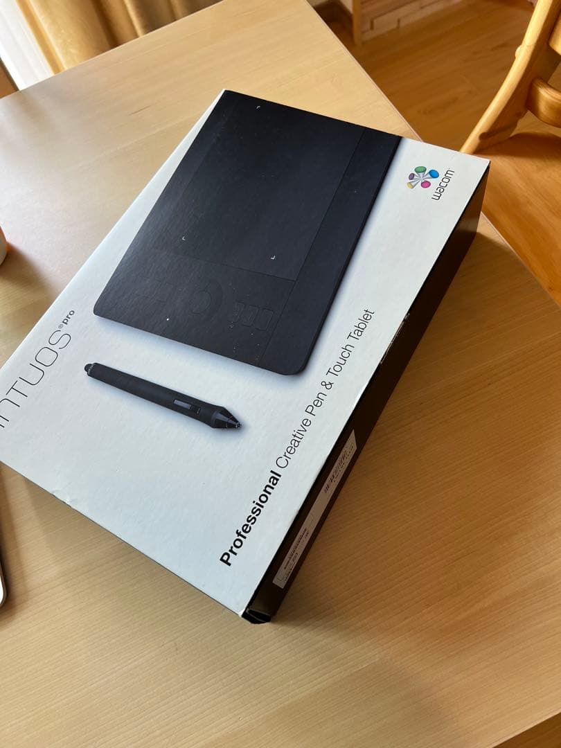 【美品】Wacom Intuos Pro ペンタブレット 本体
