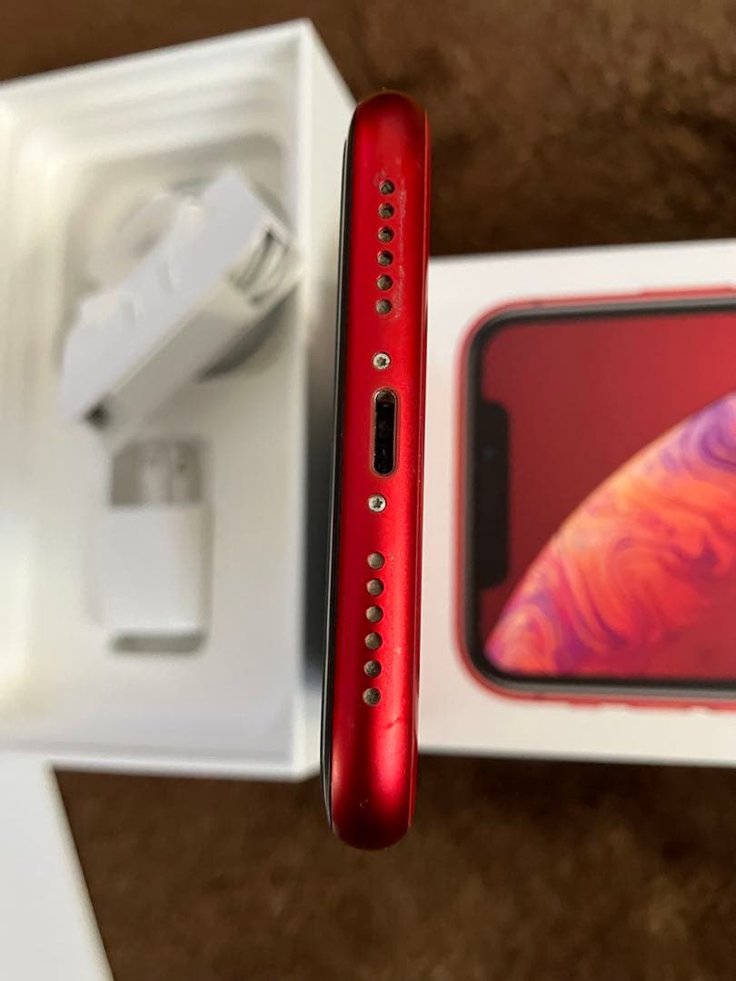 Apple iPhone XR (PRODUCT RED) 本体