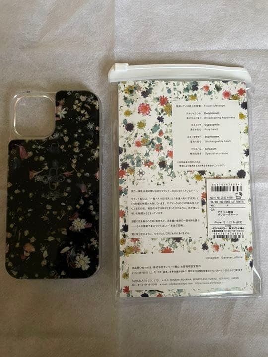 ANEVER iPhone12Pro ケース　TravisJapan