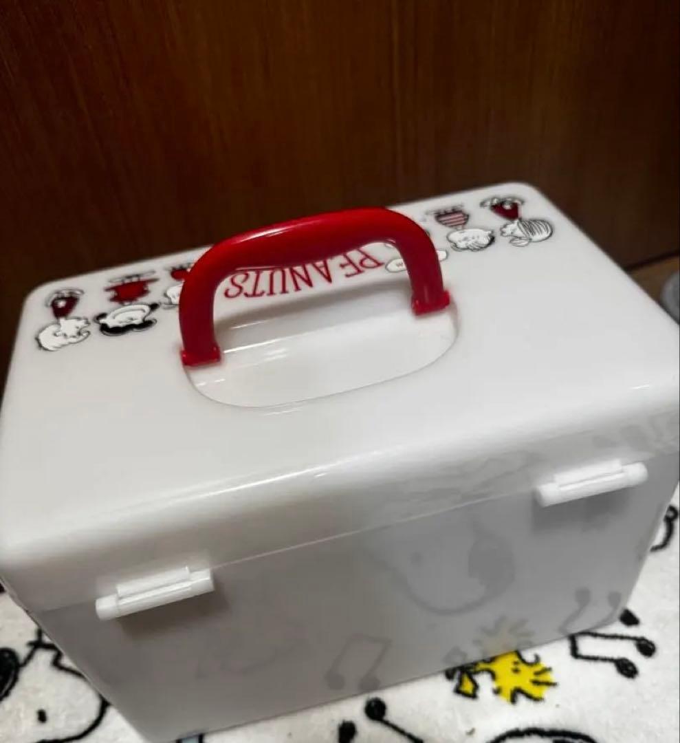サンリオ　スヌーピー 救急箱　マルチBOX