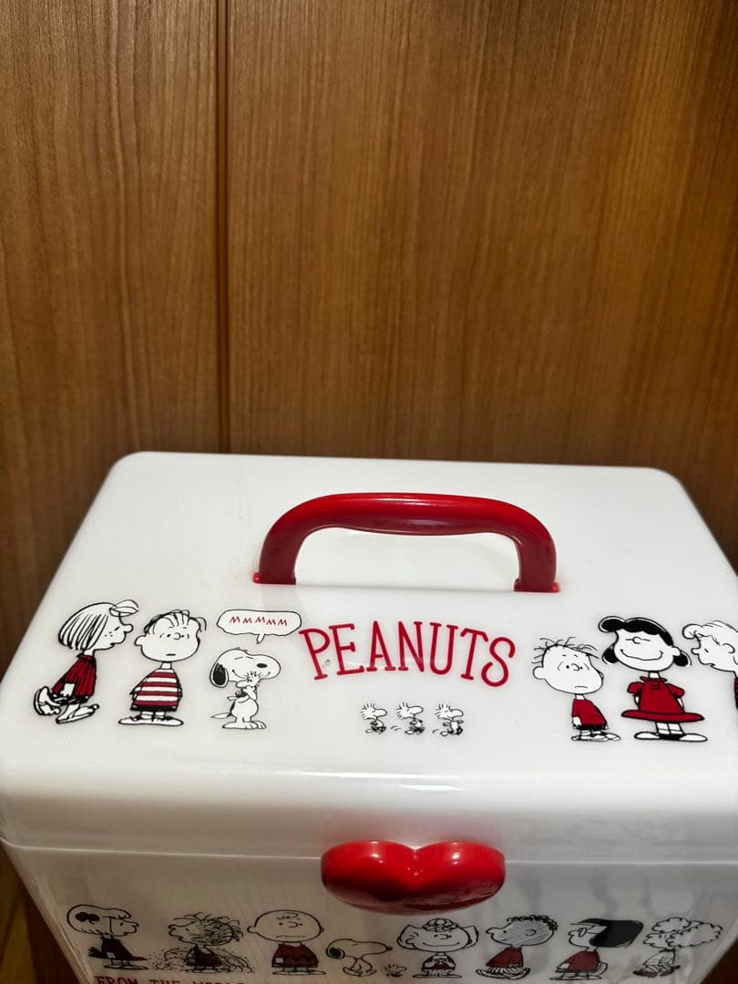 サンリオ　スヌーピー 救急箱　マルチBOX