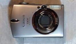 Canon IXY600　コンパクトデジタルカメラ