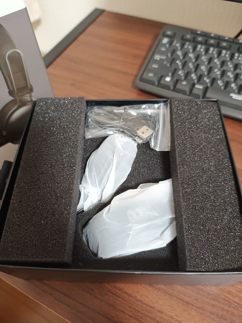 AVIOT WA-Q1 ブラック　ワイヤレスヘッドホン