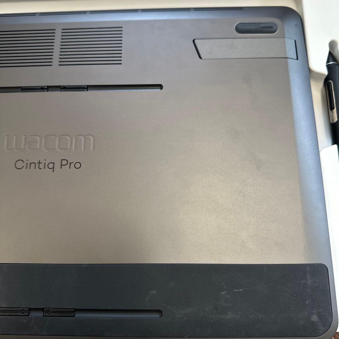 [やや訳あり] Wacom Cintiq pro 16 DTH-1620/AK0