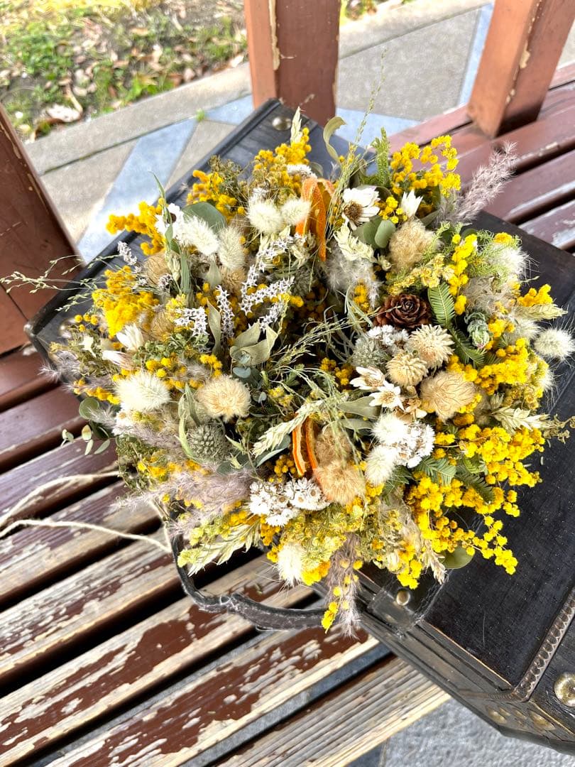 ミモザリース　ミモザフライングリース　ミモザスワッグ　ドライフラワーリース