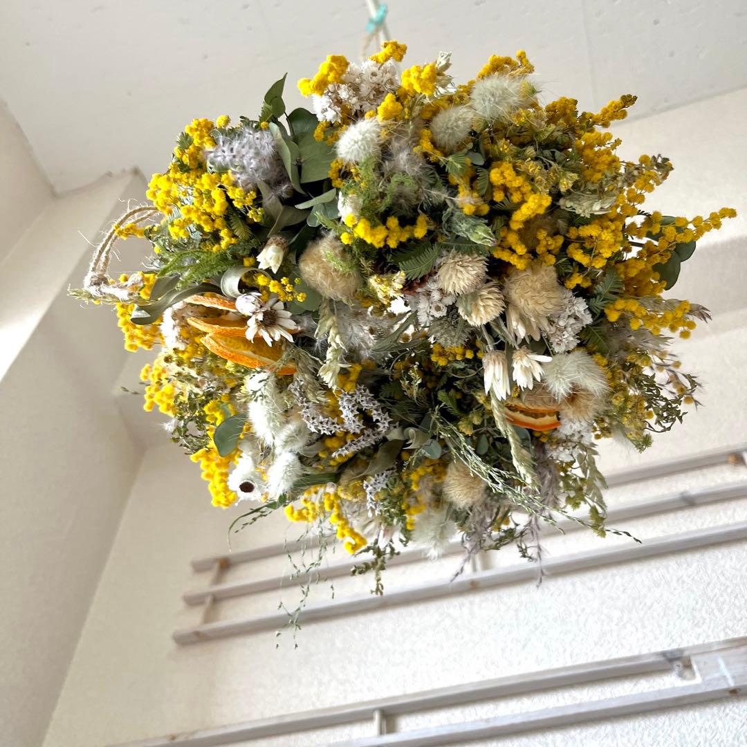 ミモザリース　ミモザフライングリース　ミモザスワッグ　ドライフラワーリース