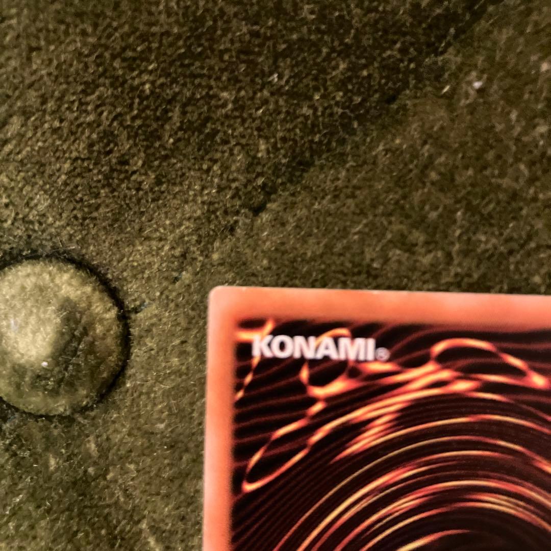 ひ*で様 遊戯王　ブラックマジシャン　レリーフ