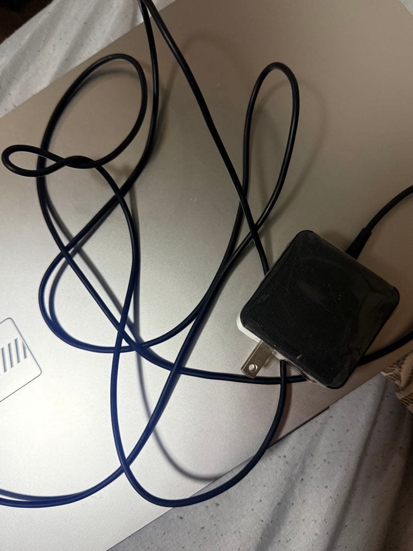 Windowsノート本体 ASUS VivoBook AMD Ryzen 5 7520U 16GB RAM