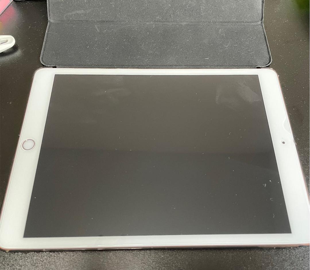 iPad　第7世代　Wi-Fiモデル　A2197　32GB　ジャンク