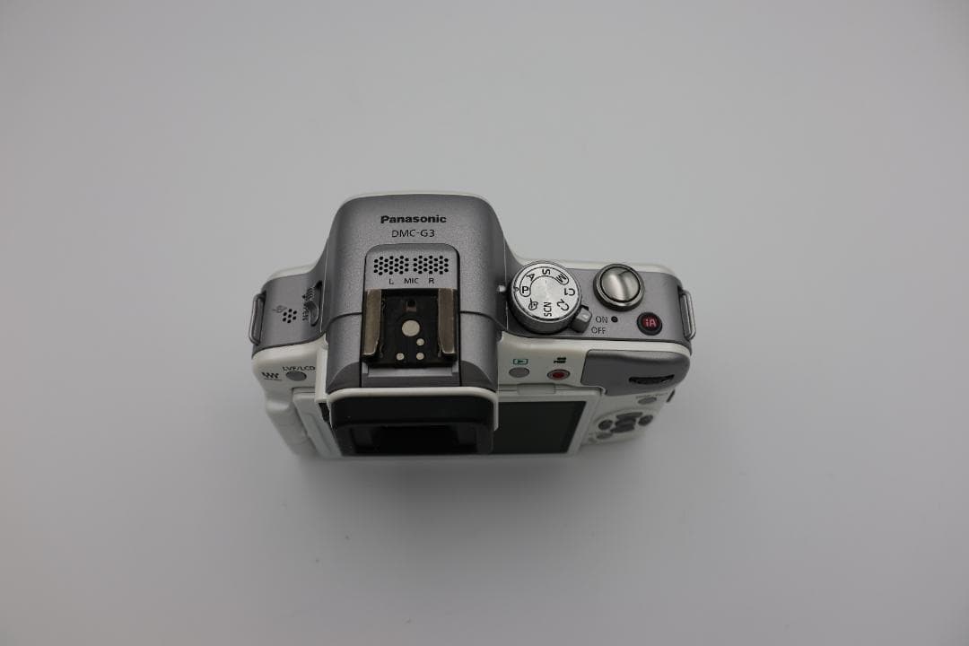 Panasonic LUMIX DMC-G3-W（ホワイト）