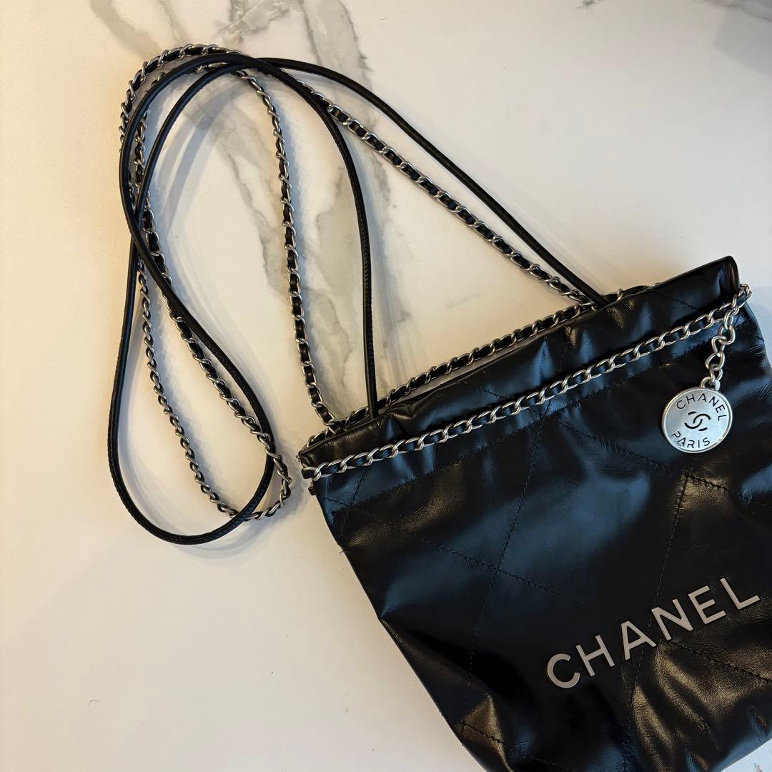 CHANEL ショルダーバッグ ブラック シルバー