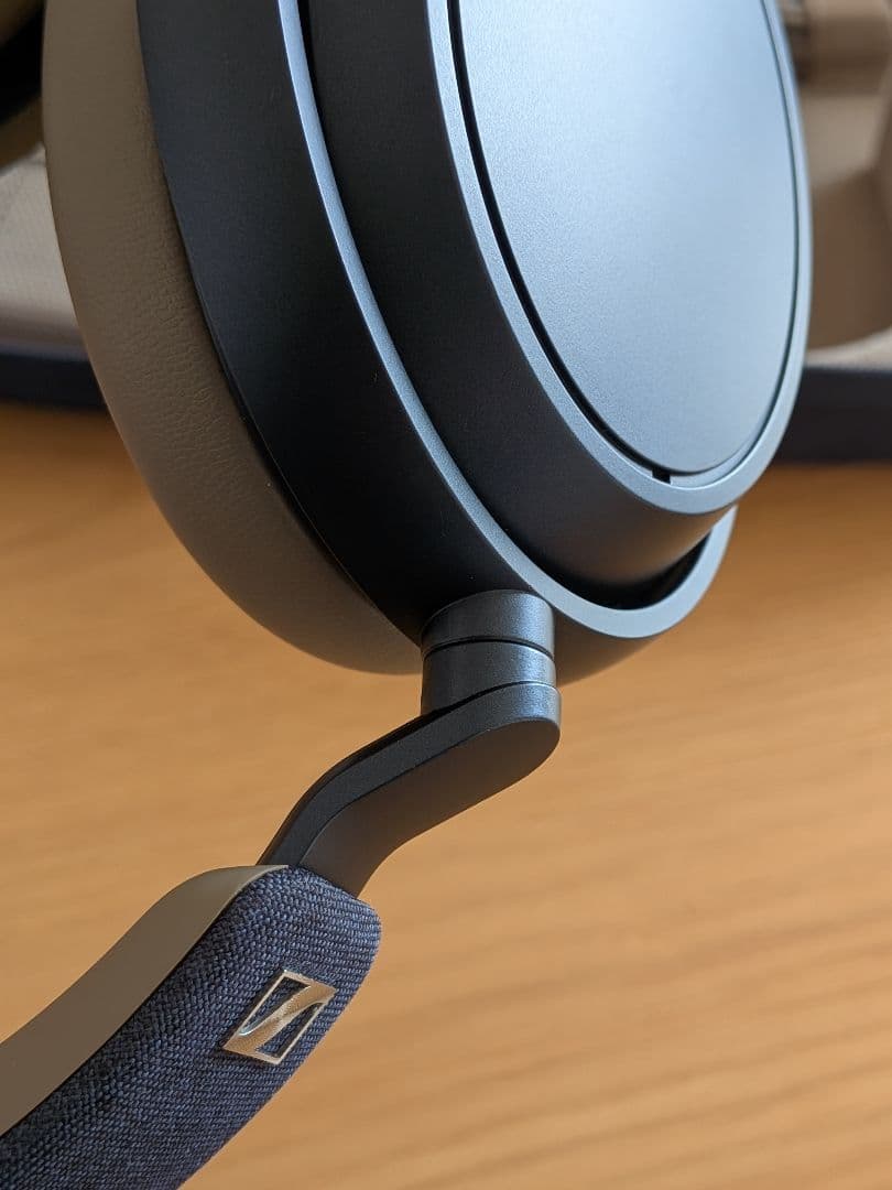 Sennheiser Momentum 4 ワイヤレスヘッドホン