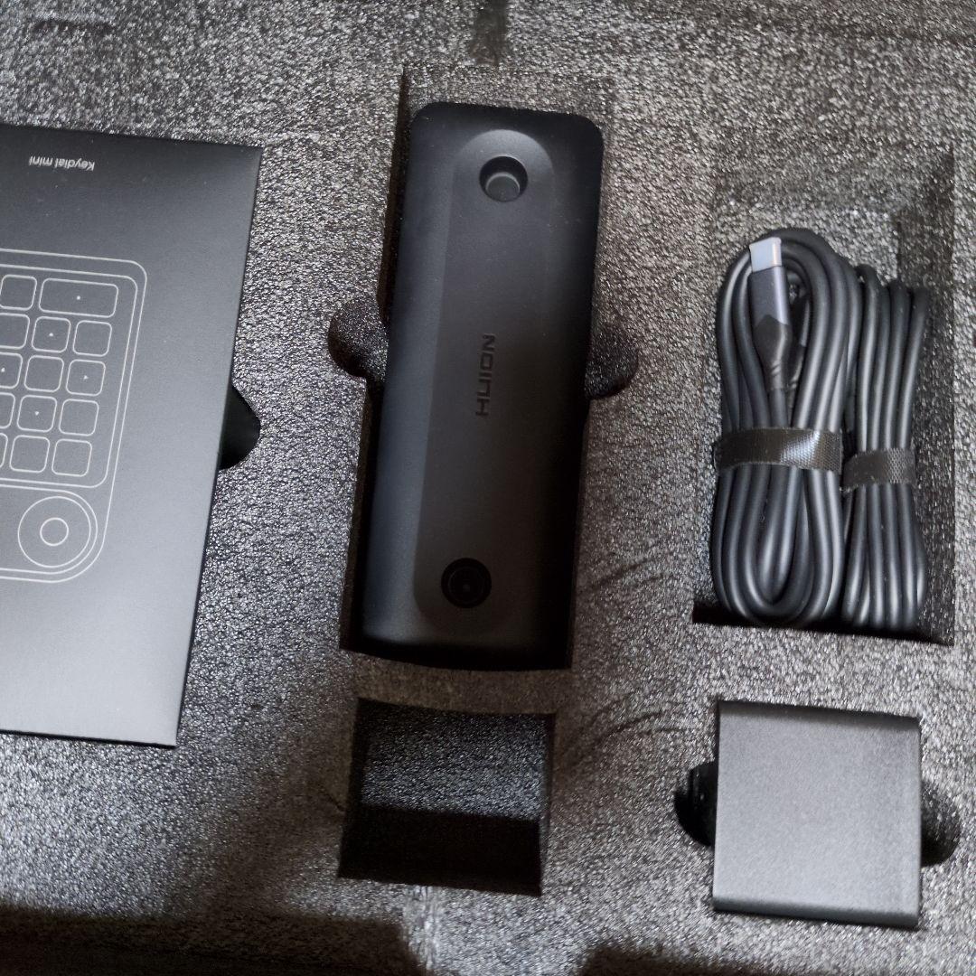 【ほぼ美品】Huion KAMVAS PRO 19 4K液晶ペンタブレット本体