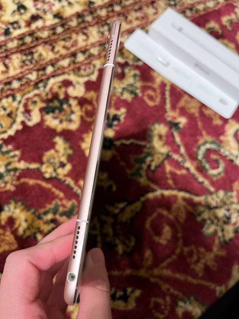 【再出品】ipad pro9.7　wifi＆cellular＋付属品