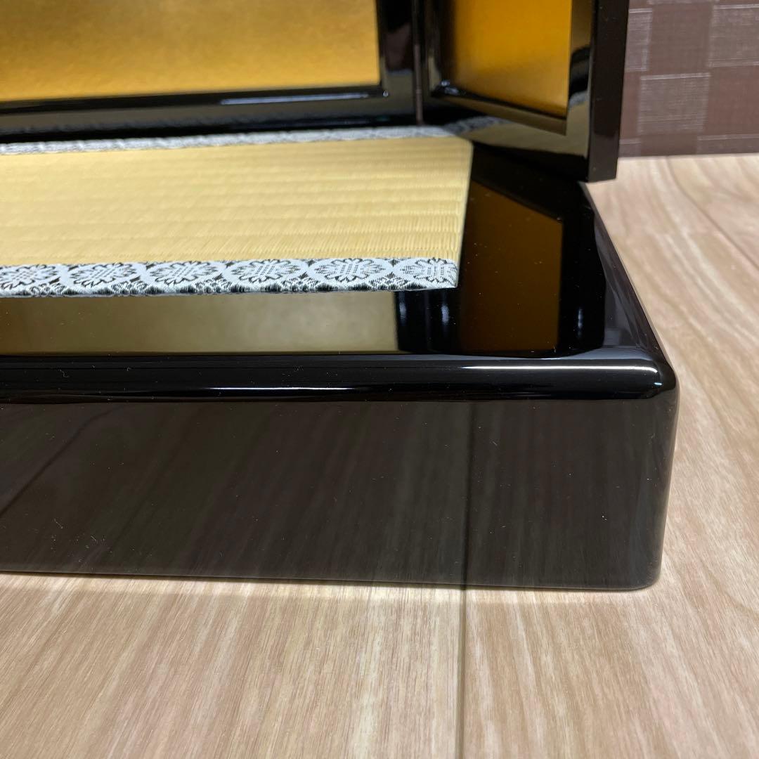 五月人形　端午の節句　黒塗流備畳台　屏風