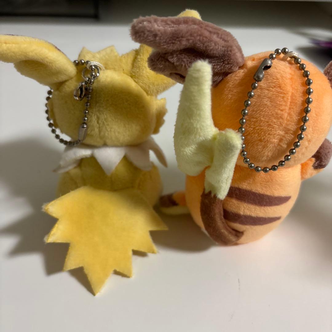 へんしん！メタモン ぬいぐるみキーホルダー ライチュウ サンダース