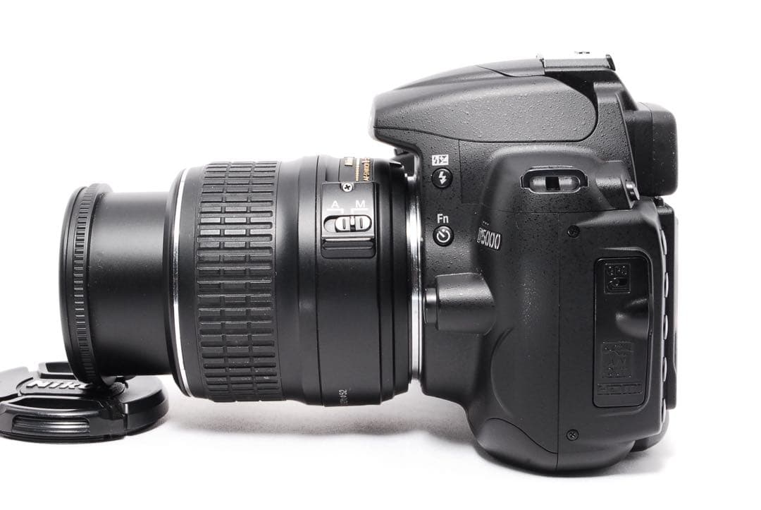 ◆ショット数少なめ◆Nikon D5000◆スマホ転送◆一眼レフカメラ◆超美品◆