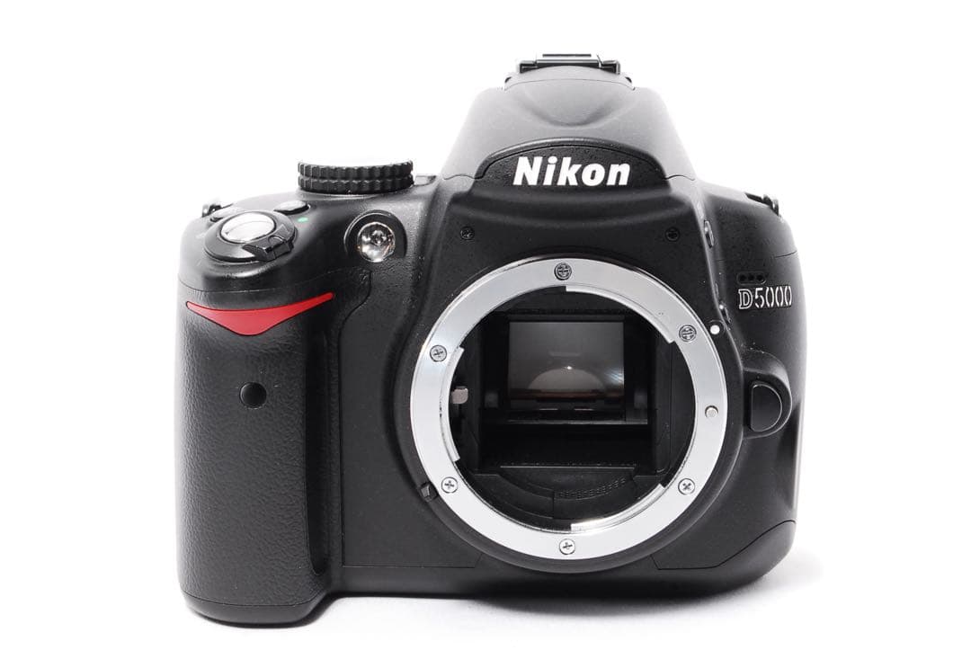 ◆ショット数少なめ◆Nikon D5000◆スマホ転送◆一眼レフカメラ◆超美品◆