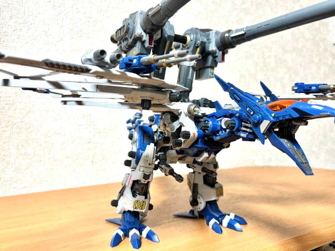 HMM サラマンダー コトブキヤ1/72 ゾイド プラモデル 塗装済み 完成品