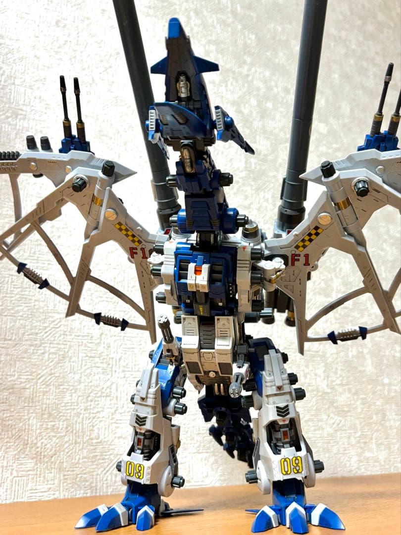 HMM サラマンダー コトブキヤ1/72 ゾイド プラモデル 塗装済み 完成品