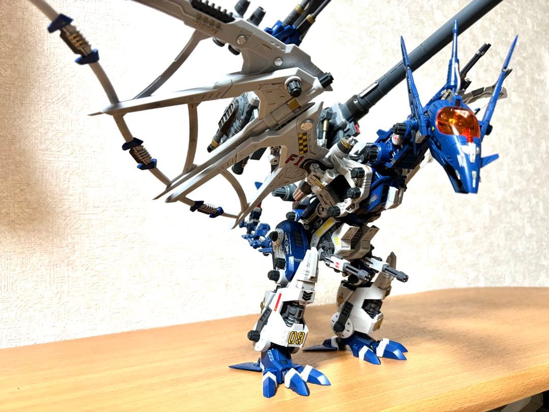 HMM サラマンダー コトブキヤ1/72 ゾイド プラモデル 塗装済み 完成品