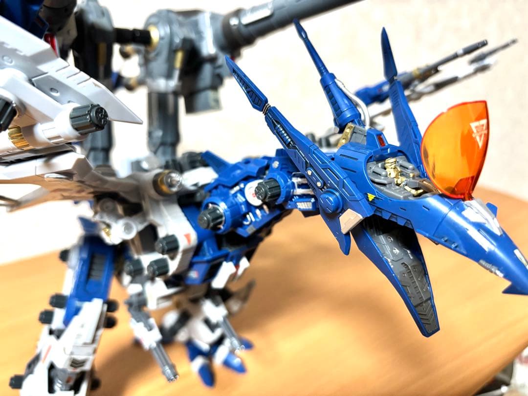 HMM サラマンダー コトブキヤ1/72 ゾイド プラモデル 塗装済み 完成品