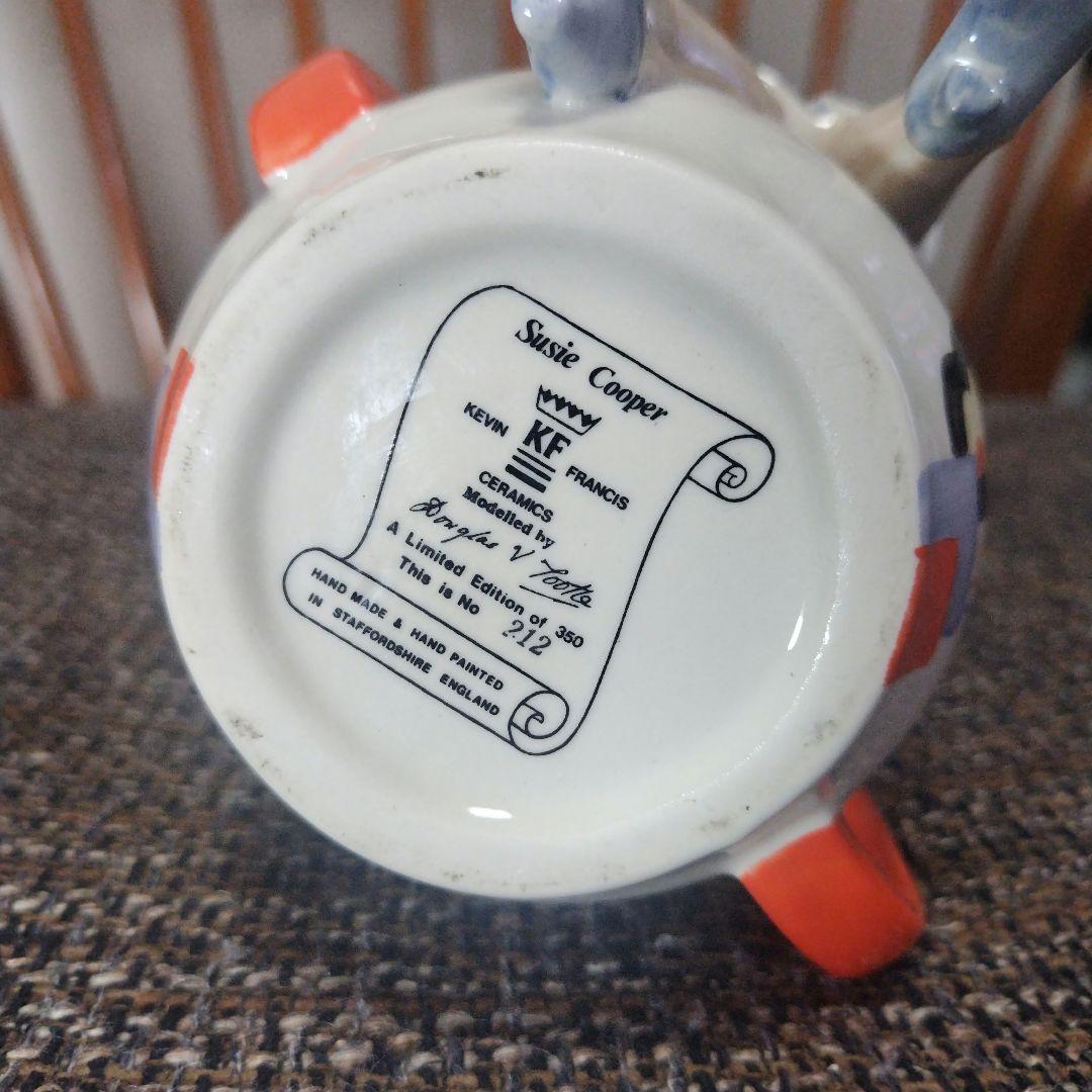 ❇️ケビンフランシス社「スージークーパー、フィギュア」350体限定品のうちの1体