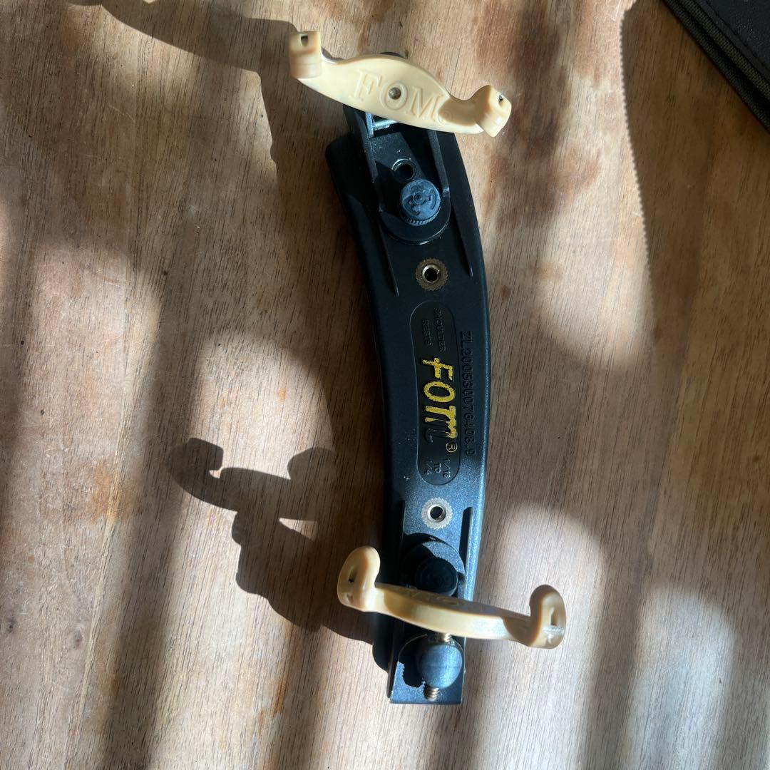 ②SUZUKI200番　2006年製　1/4 ※FOM肩当て付き（駒無し）