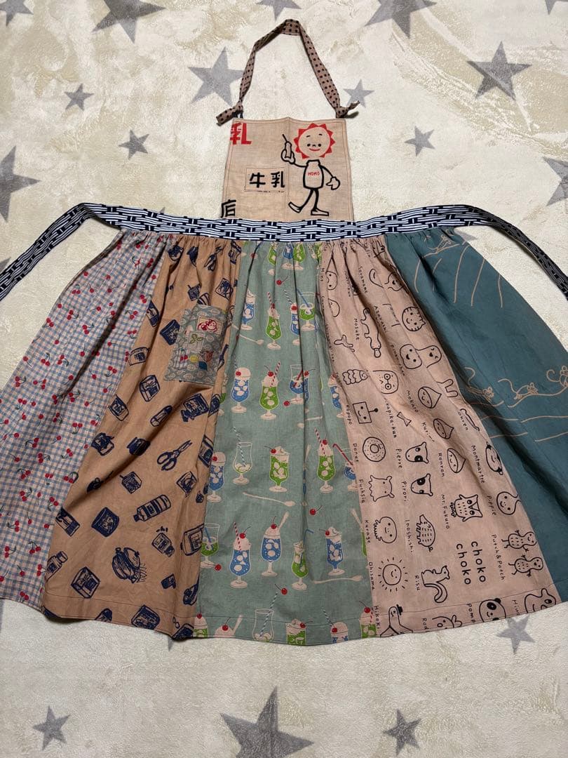 ひろこママ　1074 胸当て付エプロン　クリームソーダ　手ぬぐい　手拭い