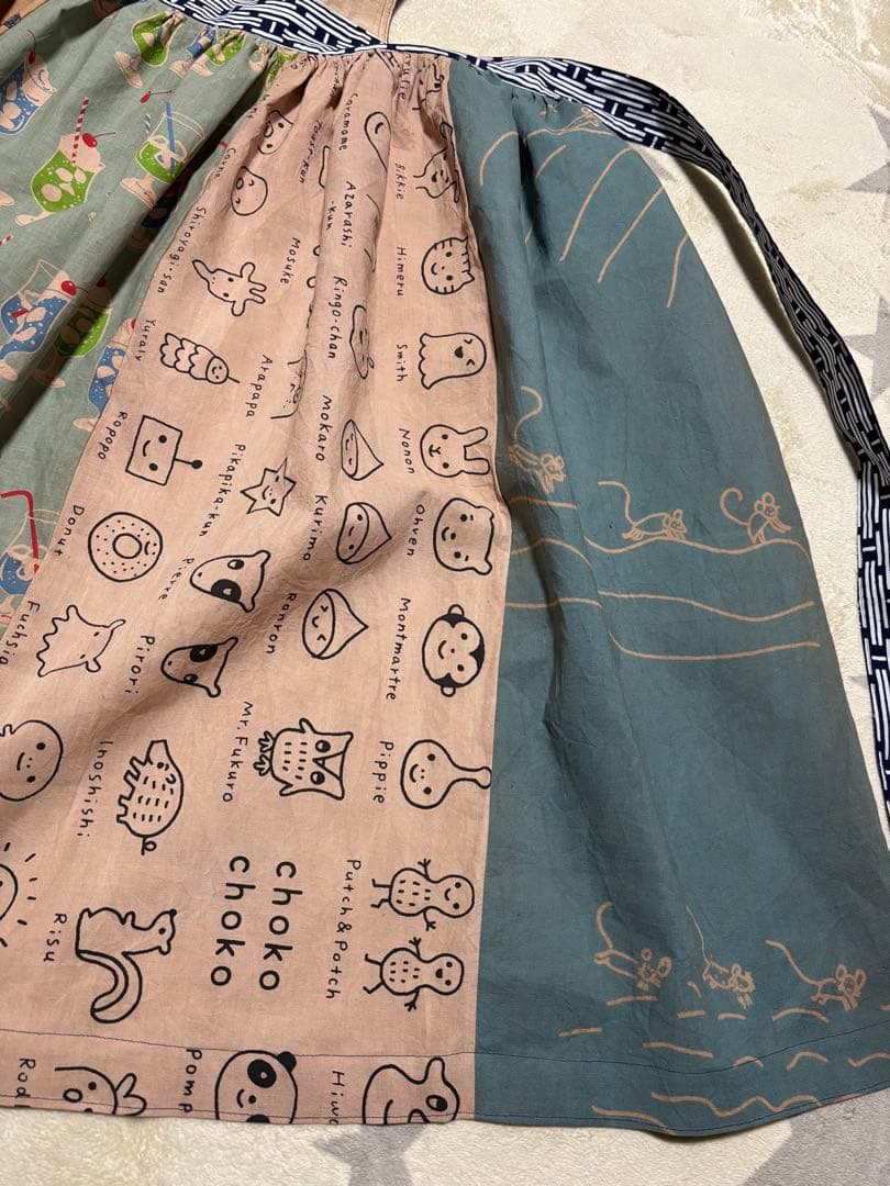 ひろこママ　1074 胸当て付エプロン　クリームソーダ　手ぬぐい　手拭い