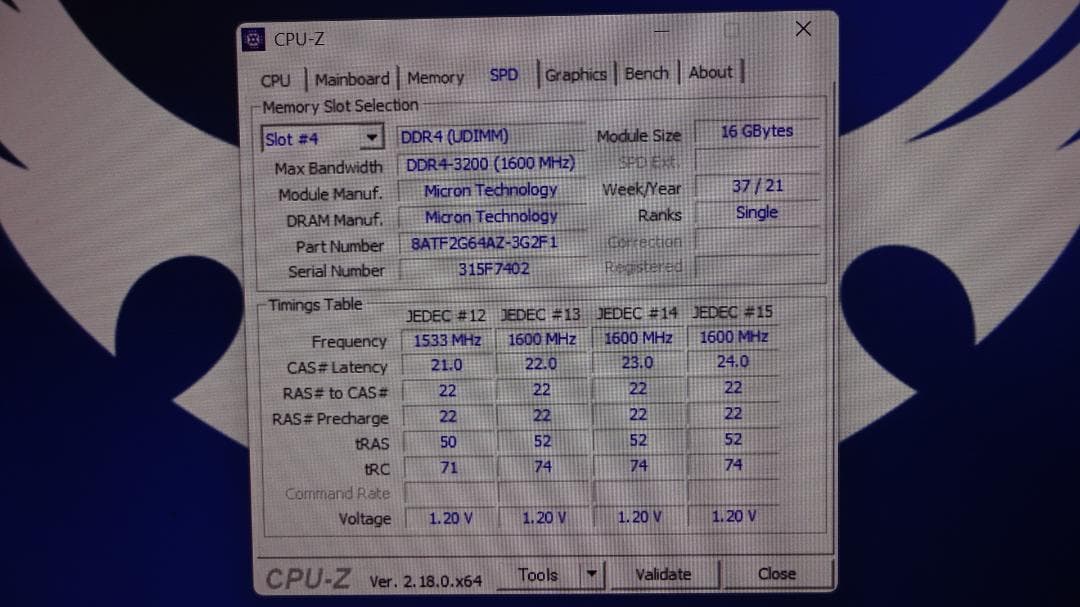 CFD(Crucial By Micron) DDR4-3200 16GB×2枚