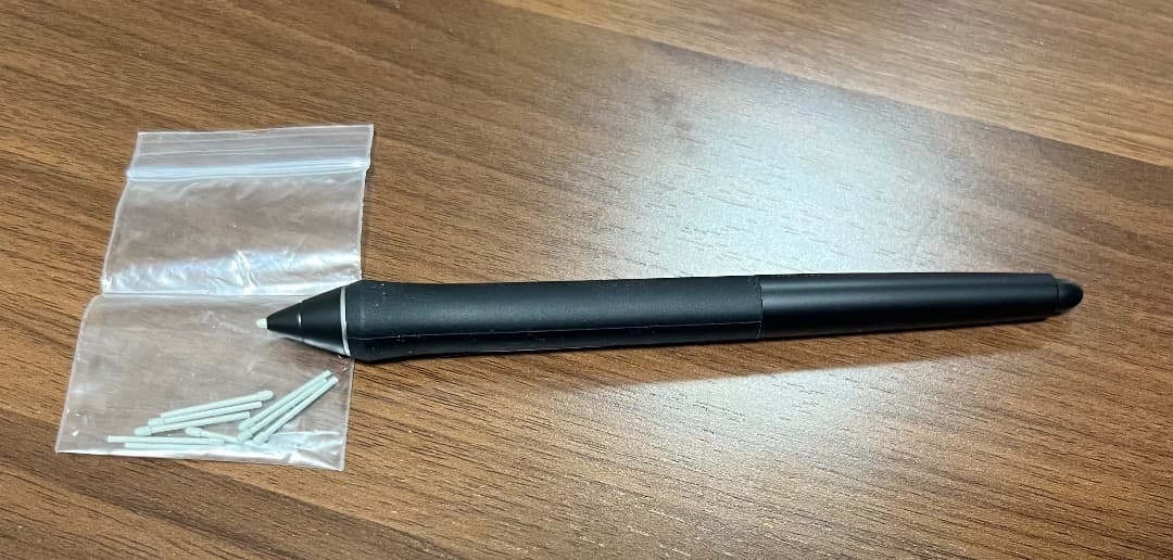 wacom cintiq22 DTK-2260/K0D （フィルム、替芯×10）