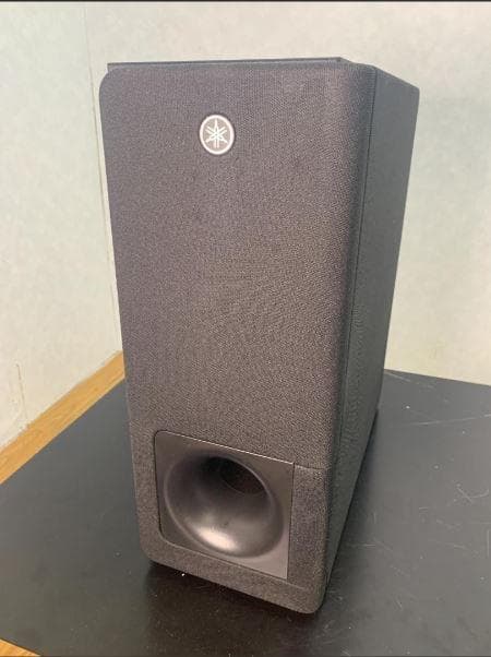 YAS-207 (YAMAHA) サラウンドバー ホームシアター　バーチャル3D