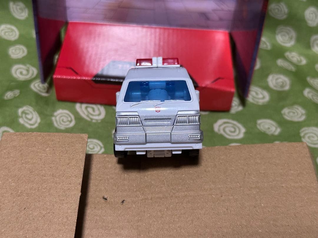 ss-117 ラチェット トランスフォーマー スタジオシリーズ