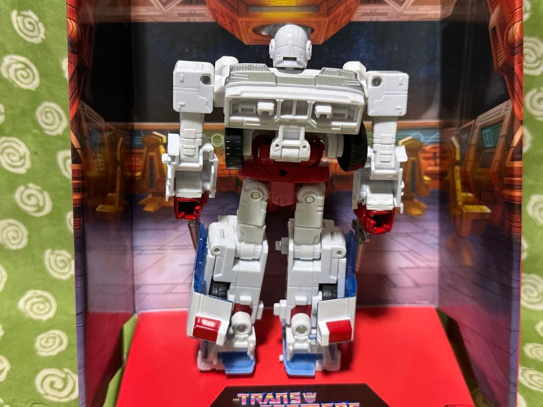 ss-117 ラチェット トランスフォーマー スタジオシリーズ