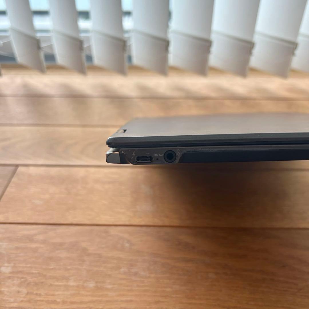 dynabook VZ72/DM PVZ72DM-NRA バッテリー変形