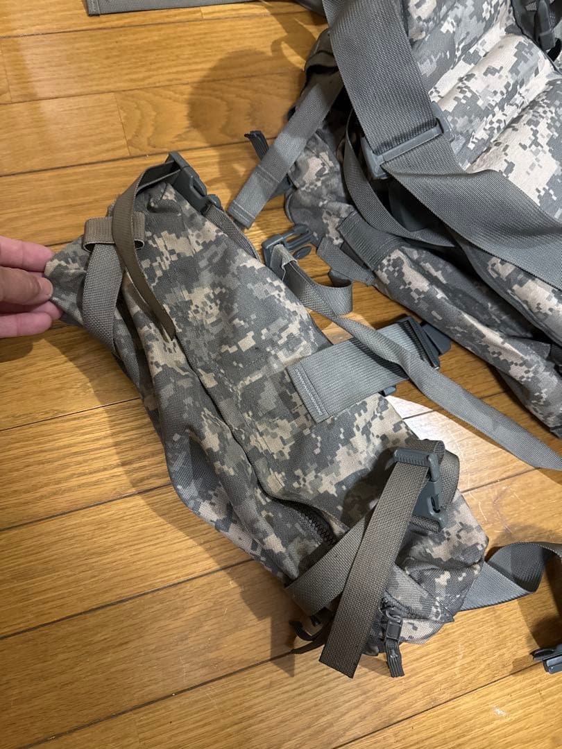 米軍 MOLLE II ラージリュック ACU UCP 実物 フレーム付