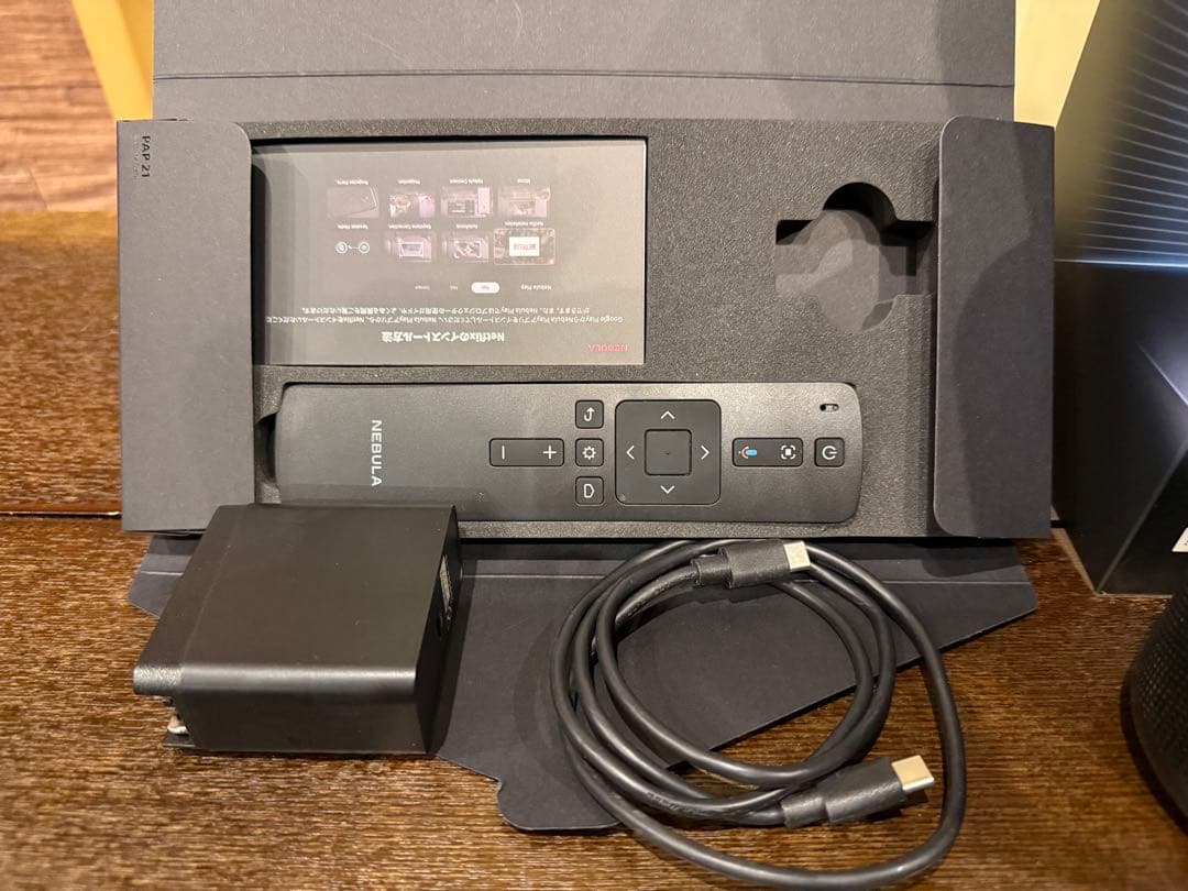 ANKER Nebula Capsule 3 Laser GoogleTV搭載